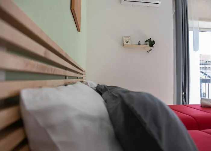 Hotel Via Mancini 12 Napoli